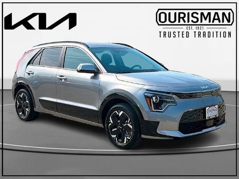 New 2026 Kia Niro Wind FWD image 1