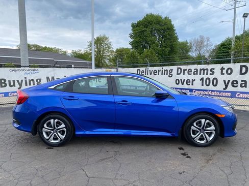 Used 2018 Honda Civic LX image 2