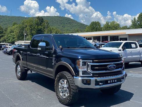 Used 2021 Ford F250 King Ranch w/ King Ranch Ultimate Package AWD/4WD image 3