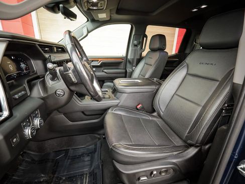Used 2022 GMC Sierra 1500 Denali w/ Denali Reserve Package AWD/4WD image 13