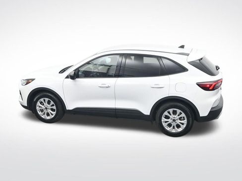 Certified 2025 Ford Escape Active FWD image 31