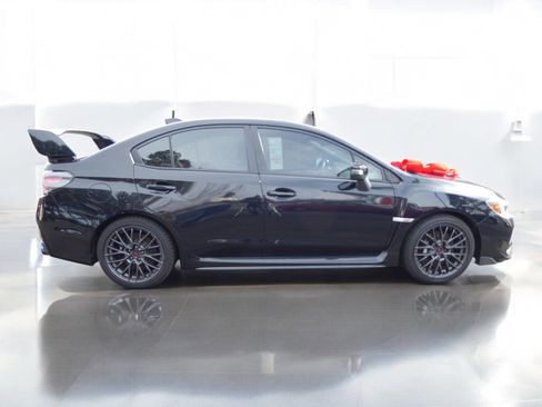 Used 2017 Subaru WRX STI image 6