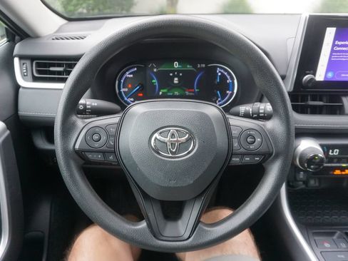 Used 2024 Toyota RAV4 XLE w/ Convenience Package AWD/4WD image 3