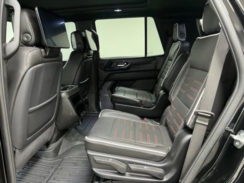 Used 2025 GMC Yukon AT4 Ultimate w/ LPO, Floor Liner Package image 44