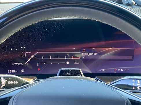 Used 2026 Cadillac Escalade Platinum Luxury image 22