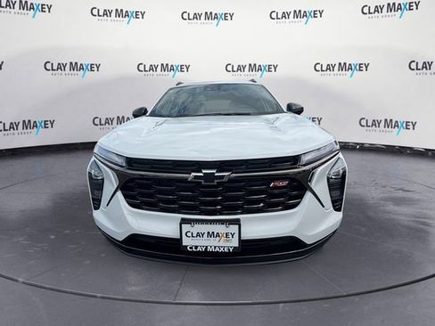 New 2026 Chevrolet Trax RS image 8