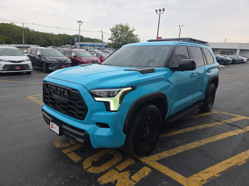 Used 2026 Toyota Sequoia TRD Pro AWD/4WD image 8