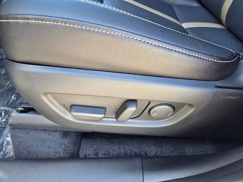 New 2026 MAZDA CX-90 Plug-In Hybrid w/ Premium Plus AWD/4WD image 17