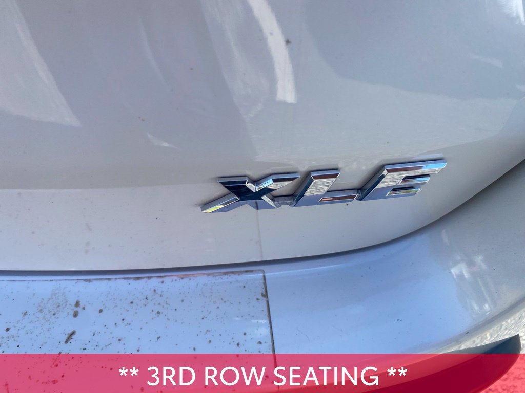Used 2016 Toyota Highlander XLE FWD image 12