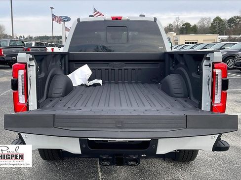 New 2026 Ford F250 Platinum image 19