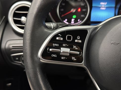 Used 2020 Mercedes-Benz GLC 300 image 18