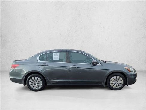 Used 2011 Honda Accord LX image 4
