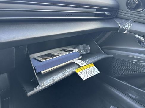 New 2026 Hyundai Elantra SEL Sport Premium FWD image 17