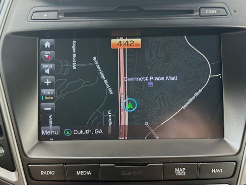Used 2017 Hyundai Santa Fe AWD w/ Cargo Package image 22