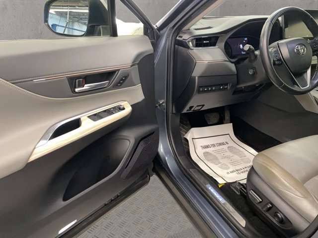 Used 2022 Toyota Venza Limited w/ Advanced Technology Package AWD/4WD image 20