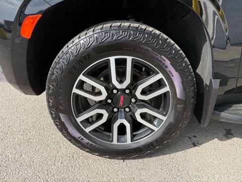 Used 2024 GMC Yukon AT4 w/ LPO, Floor Liner Package AWD/4WD image 13