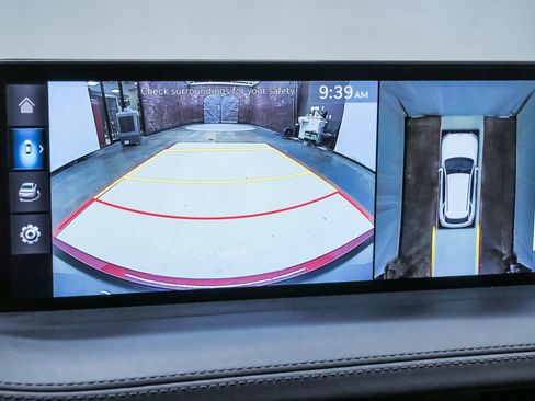 Certified 2023 Genesis GV70 2.5T Sport Prestige w/ Sport Prestige Package image 23