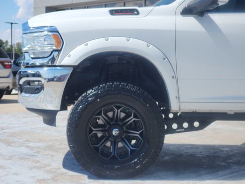 Used 2019 RAM 2500 Limited AWD/4WD image 8