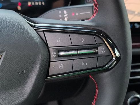 New 2026 Chevrolet Traverse RS w/ LPO, Floor Liner Package image 25