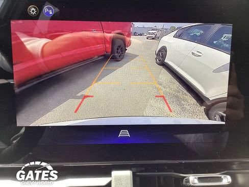 Used 2026 Chevrolet Equinox LT FWD image 16