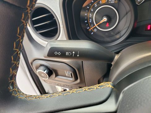 Used 2024 Jeep Wrangler Unlimited Sport AWD/4WD image 23