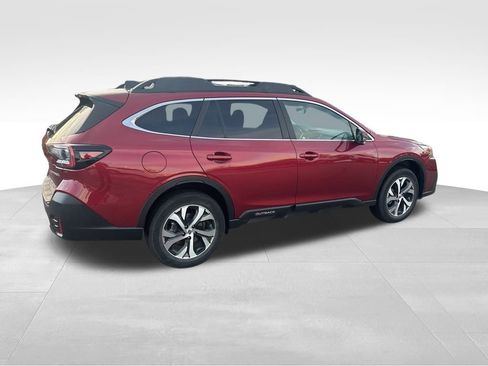 Used 2021 Subaru Outback Limited image 7