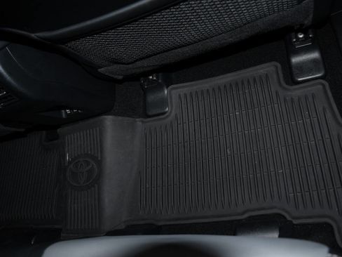 Used 2022 Toyota 4Runner SR5 Premium w/ Moonroof Package image 22