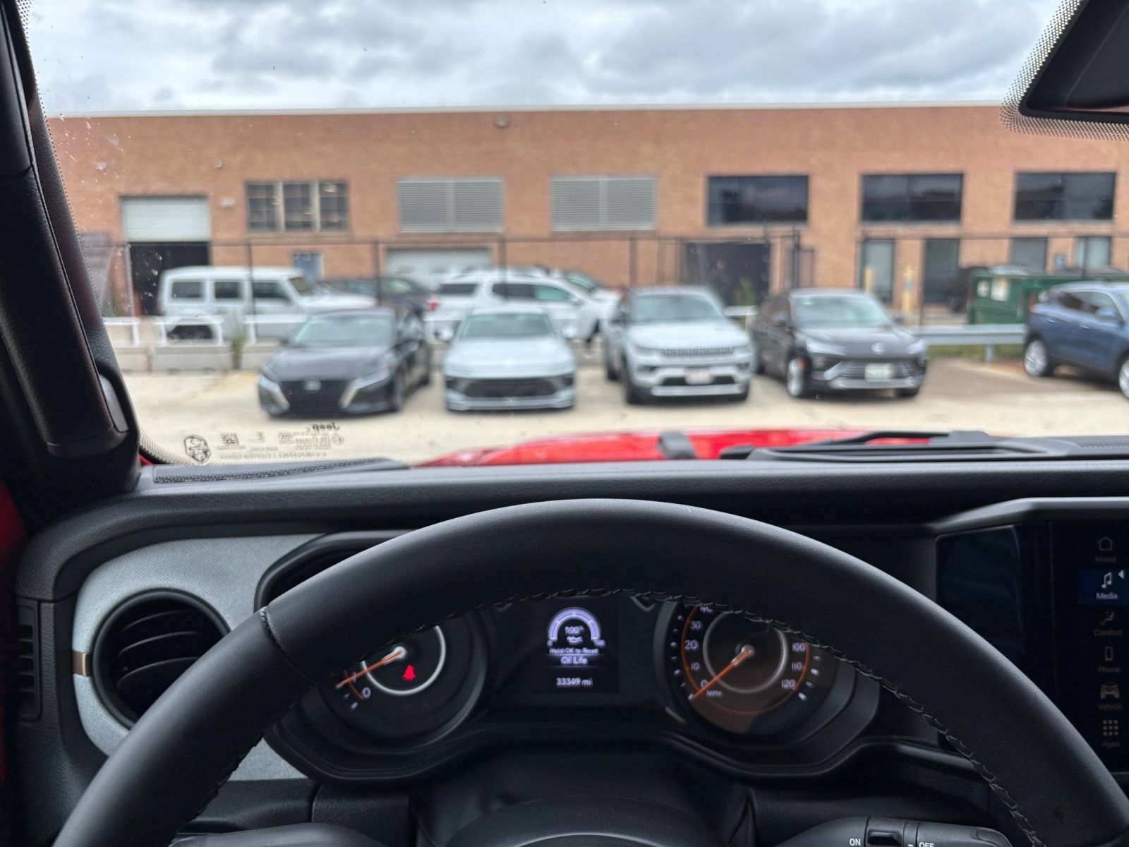 Used 2025 Jeep Wrangler Unlimited Sport AWD/4WD image 31