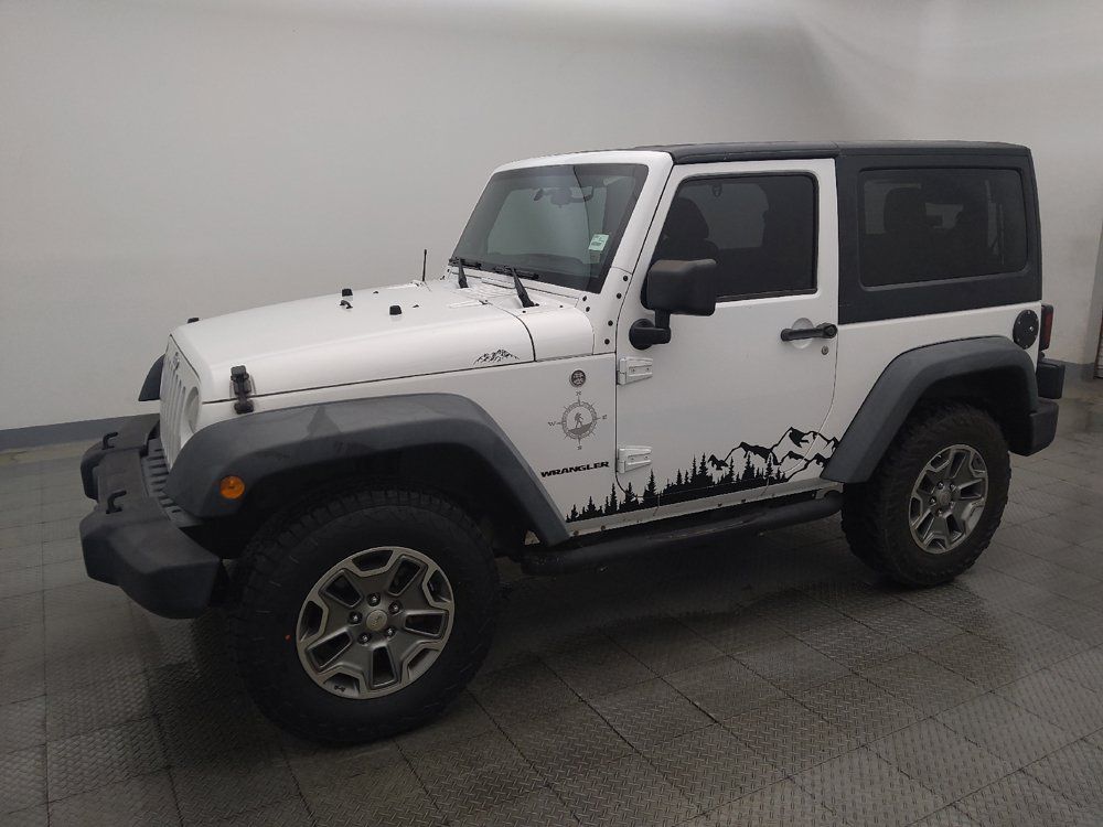 Used 2014 Jeep Wrangler Rubicon w/ Connectivity Group AWD/4WD image 2