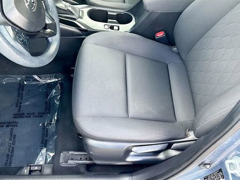 Used 2024 Toyota Corolla LE FWD image 19
