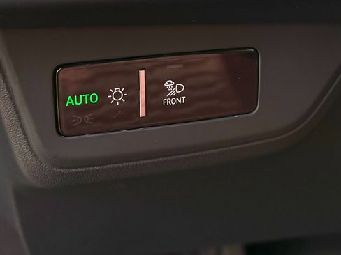 Used 2024 Audi RS e-tron GT w/ Carbon Performance Package image 13