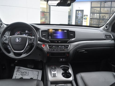 Certified 2023 Honda Ridgeline RTL image 15