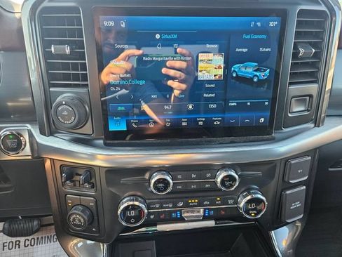 Used 2021 Ford F150 Lariat w/ Equipment Group 502A High AWD/4WD image 18
