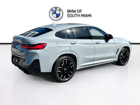 Used 2023 BMW X4 M40i w/ Premium Package image 7