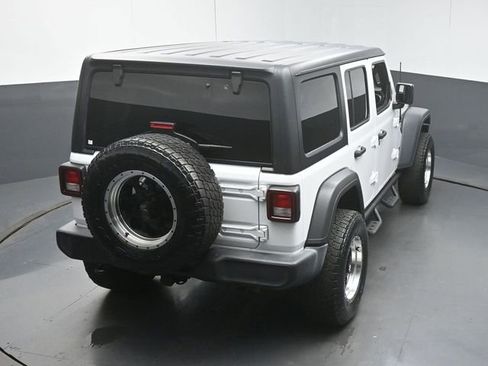 Used 2018 Jeep Wrangler Unlimited Sport S AWD/4WD image 46