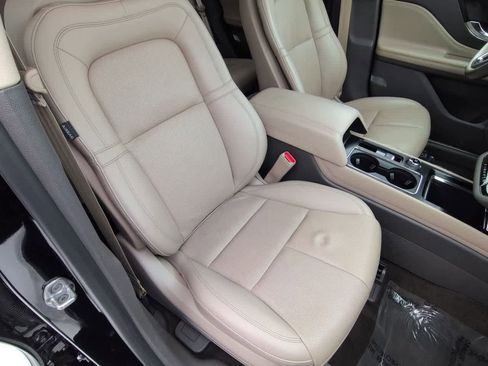 Used 2021 Lincoln Corsair Reserve w/ Equipment Group 201A image 23