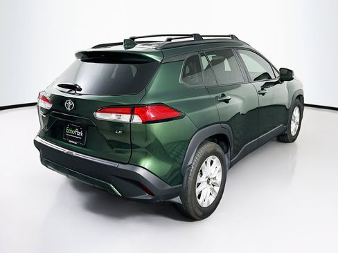 Used 2024 Toyota Corolla Cross LE w/ Moonroof Package image 9