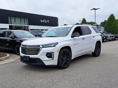 Used 2023 Chevrolet Traverse Premier