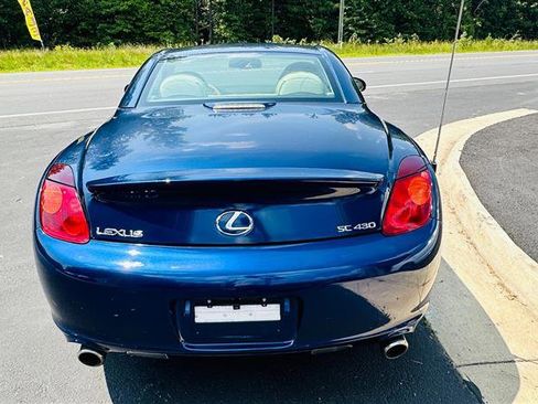 Used 2004 Lexus SC 430 Convertible image 5