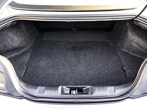 Used 2024 Ford Mustang Premium image 30