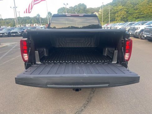 New 2026 GMC Sierra 1500 Elevation image 8