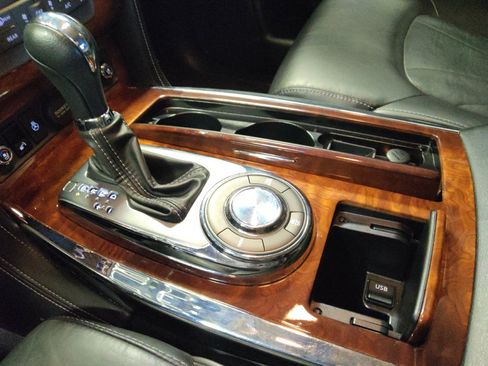 Used 2015 INFINITI QX80 2WD w/ Deluxe Technology Package image 26