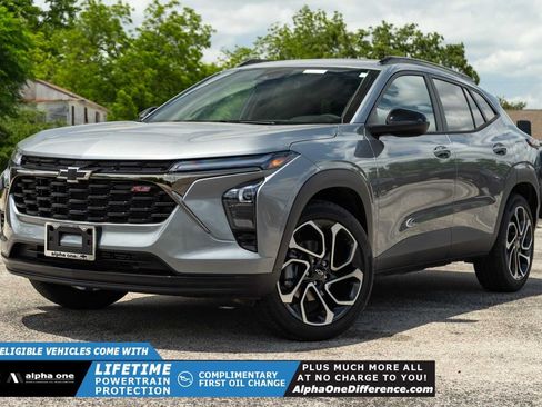 New 2026 Chevrolet Trax RS w/ Sunroof Package FWD image 1