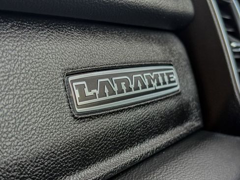 Used 2020 RAM 1500 Laramie image 19
