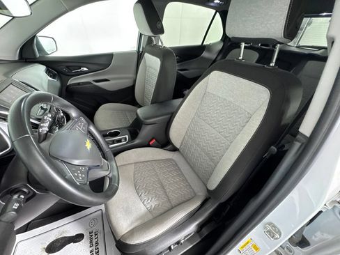 Certified 2024 Chevrolet Equinox LT AWD/4WD image 33