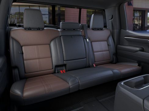 New 2026 Chevrolet Silverado 1500 High Country w/ High Country Premium Package AWD/4WD image 41