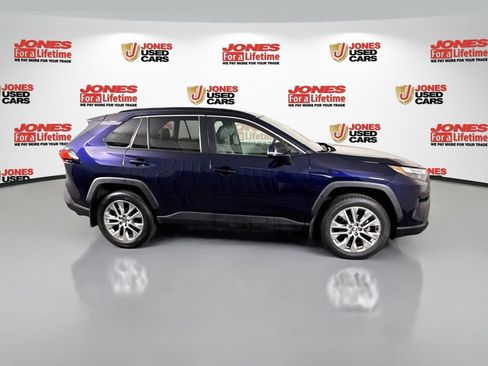 Used 2023 Toyota RAV4 XLE Premium AWD/4WD image 19
