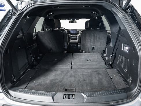 Certified 2020 Ford Explorer Limited image 11