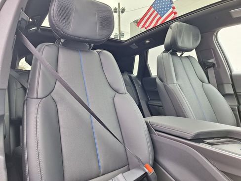 New 2026 Cadillac Lyriq Premium Luxury RWD image 27