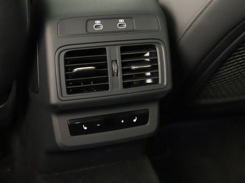 Certified 2025 Audi Q5 Prestige w/ 20" Wheel Package AWD/4WD image 21